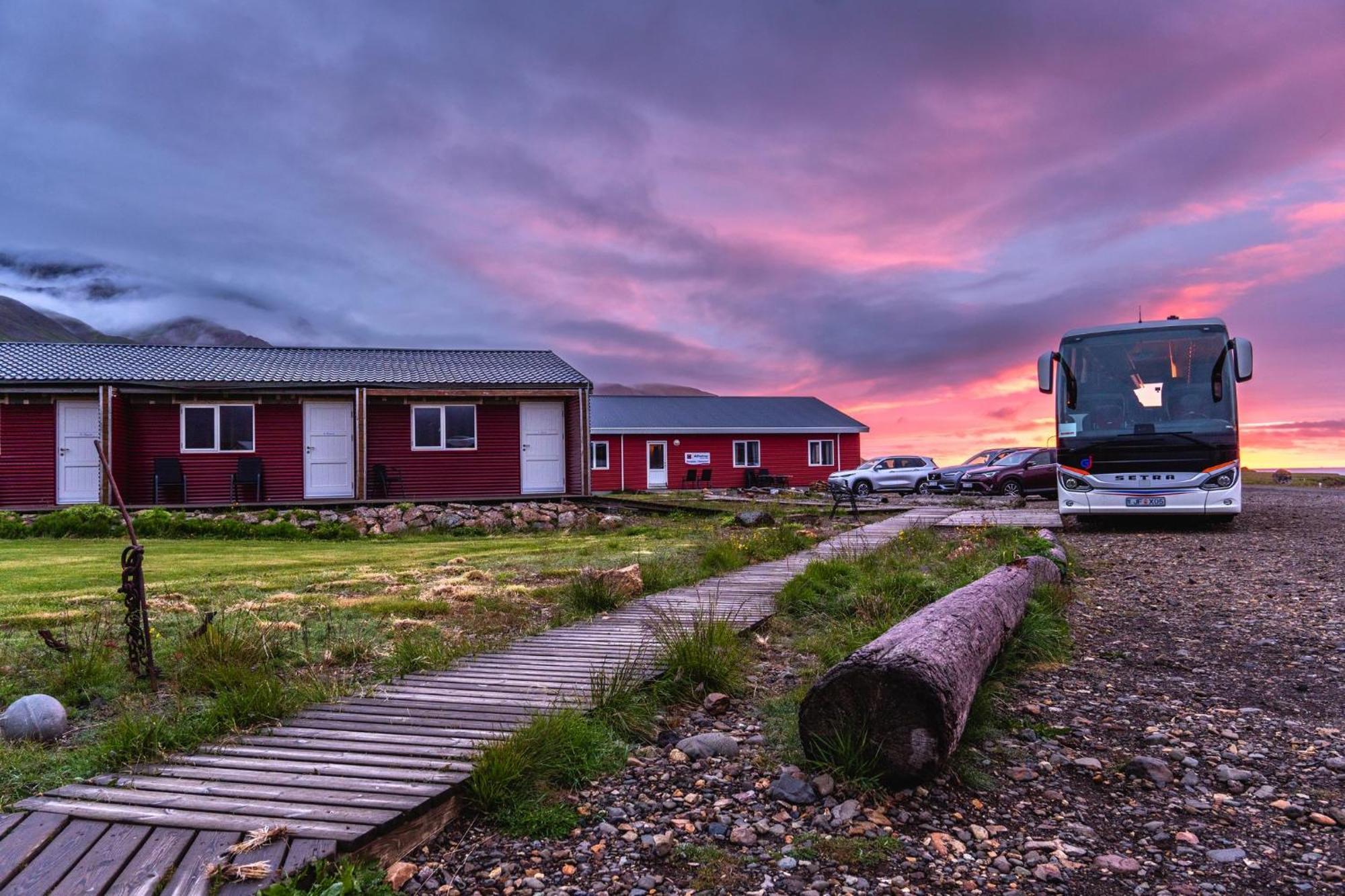 Alfheimar Hotel Borgarfjordur Eystri Exteriör bild