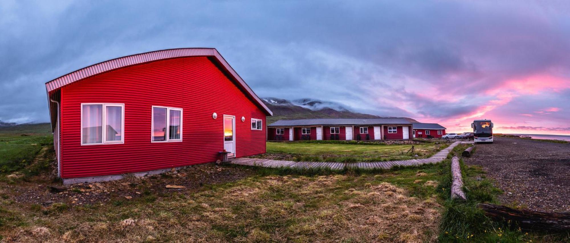 Alfheimar Hotel Borgarfjordur Eystri Exteriör bild